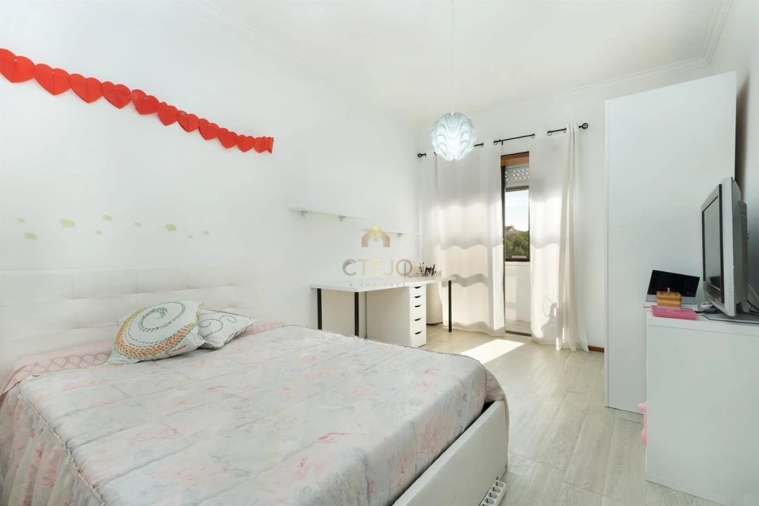 Apartamento T2 para Venda em Moscavide e Portela Foto 15