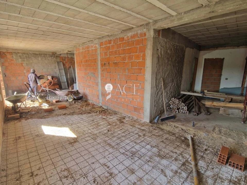 Moradia T3 para Venda em Arneiro das Milhariças Foto 16