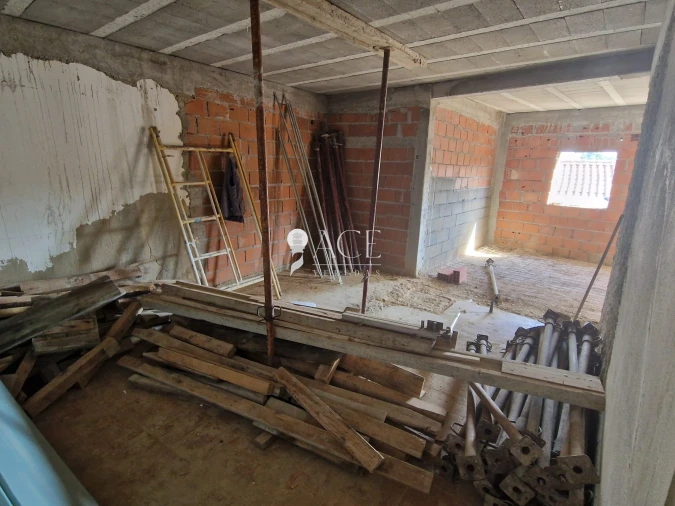 Moradia T3 para Venda em Arneiro das Milhariças Foto 18