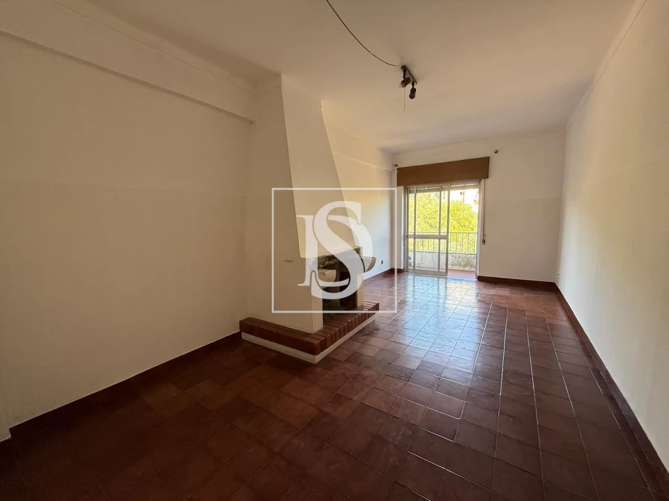 Apartamento T4 para Venda em Marvila, Ribeira Santarém, São Salvador, São Nicolau Foto 1