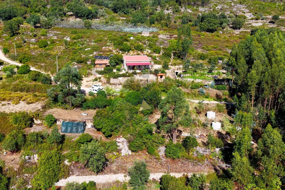 Quinta T2 para Venda em Monchique Foto 12