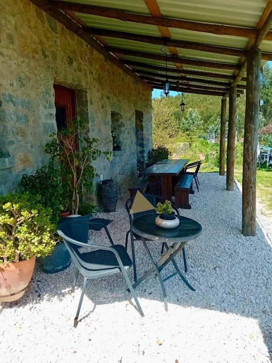 Quinta T2 para Venda em Monchique Foto 7