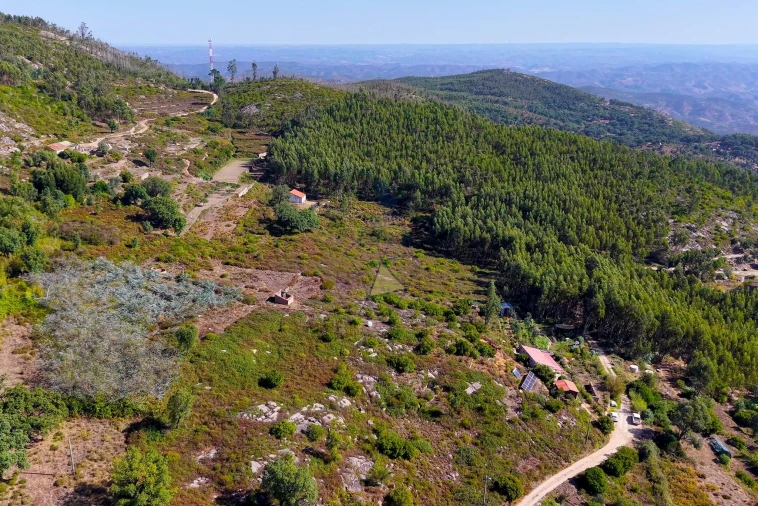 Quinta T2 para Venda em Monchique Foto 59