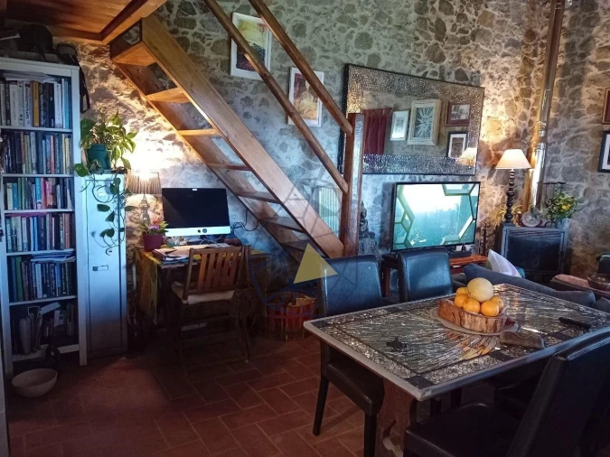 Quinta T2 para Venda em Monchique Foto 11