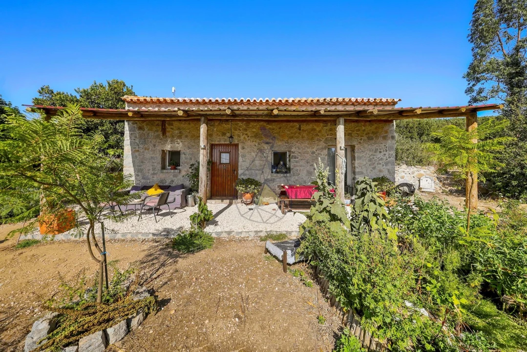 Quinta T2 para Venda em Monchique Foto 2