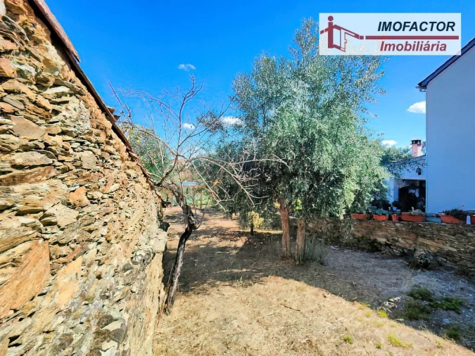 Moradia T5 para Venda em Santo Andre das Tojeiras Foto 15