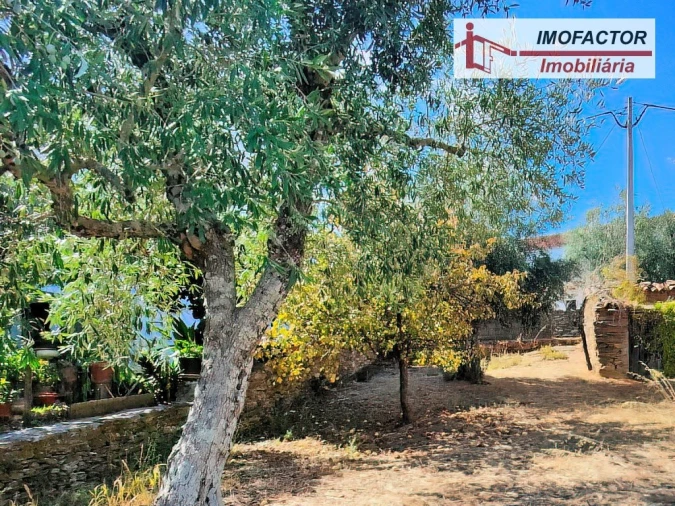 Moradia T5 para Venda em Santo Andre das Tojeiras Foto 16