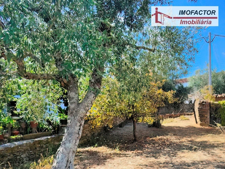 Moradia T5 para Venda em Santo Andre das Tojeiras Foto 16