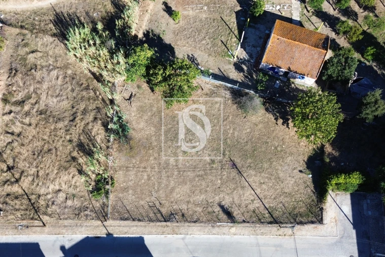 Terreno para Venda em Baixa da Banheira e Vale da Amoreira Foto 2