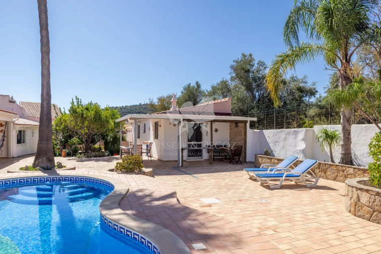 Quinta T4 para Venda em São Brás de Alportel Foto 7