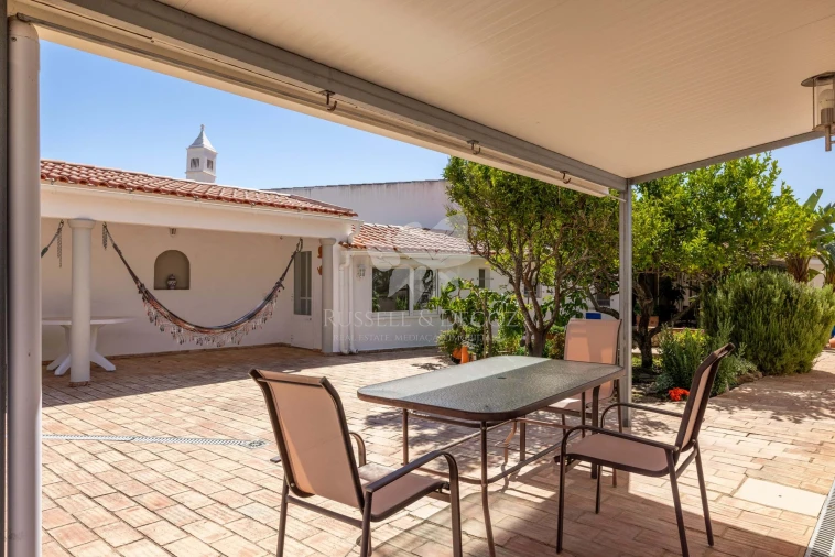 Quinta T4 para Venda em São Brás de Alportel Foto 43