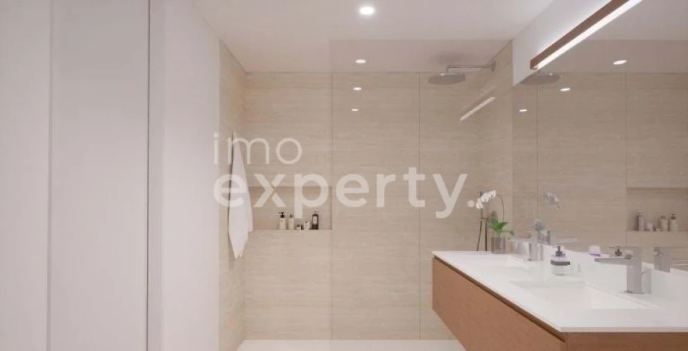 Apartamento T3 para Venda em Camara de Lobos Foto 10
