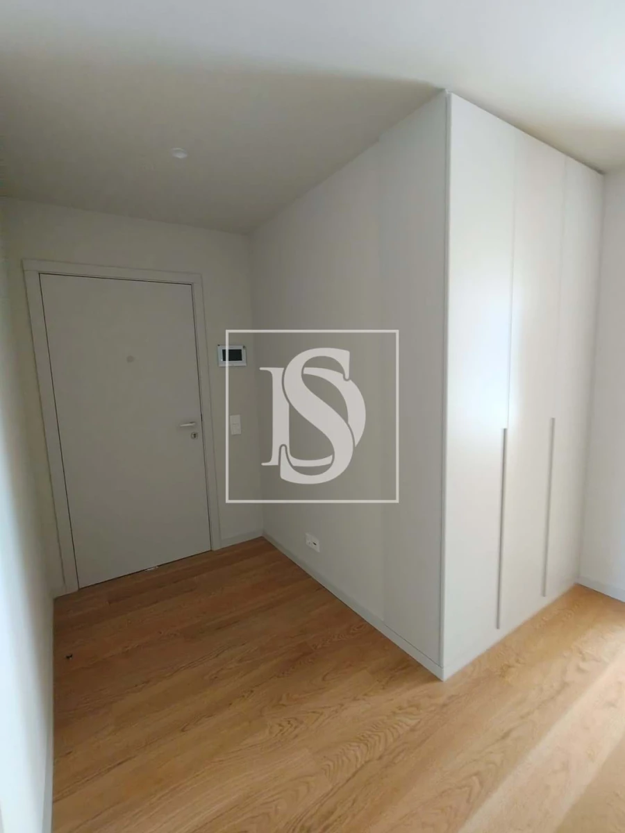 Apartamento T3 para Venda em Santa Marinha Foto 6