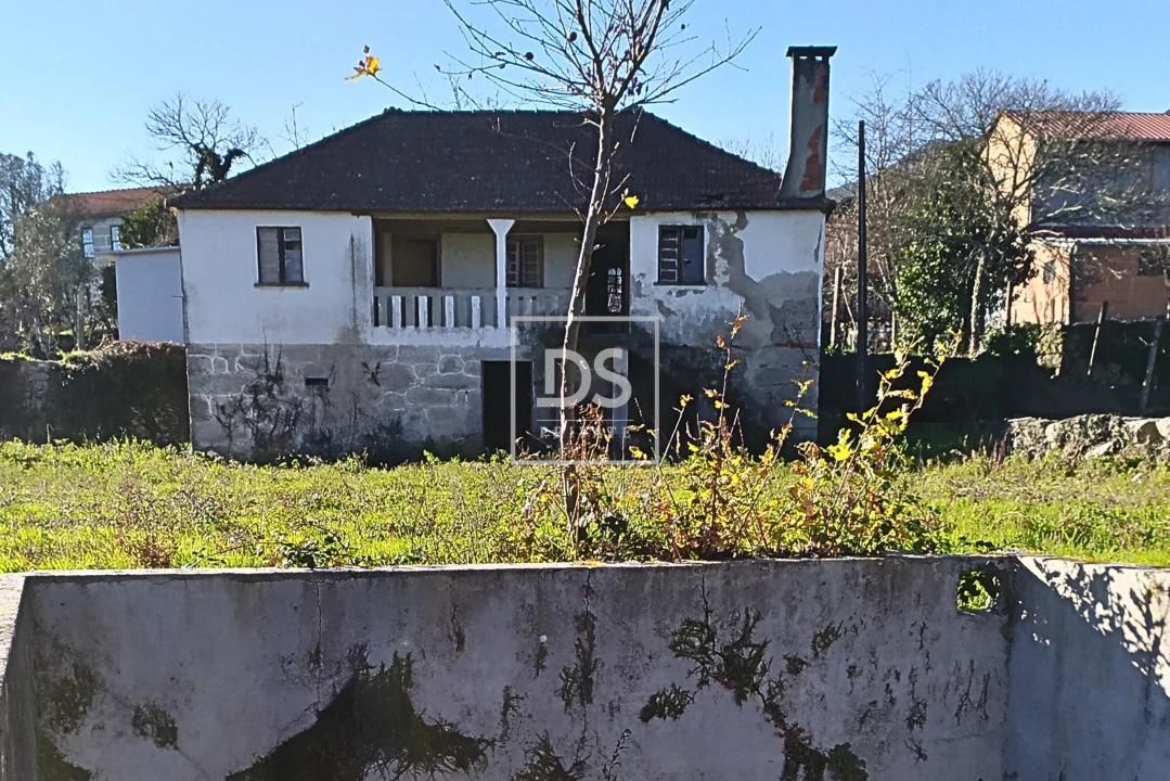 Moradia para Venda em Carvalhais e Candal Foto 1