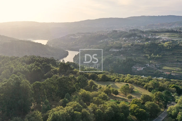 Terreno para Venda em Avessadas e Rosém Foto 8