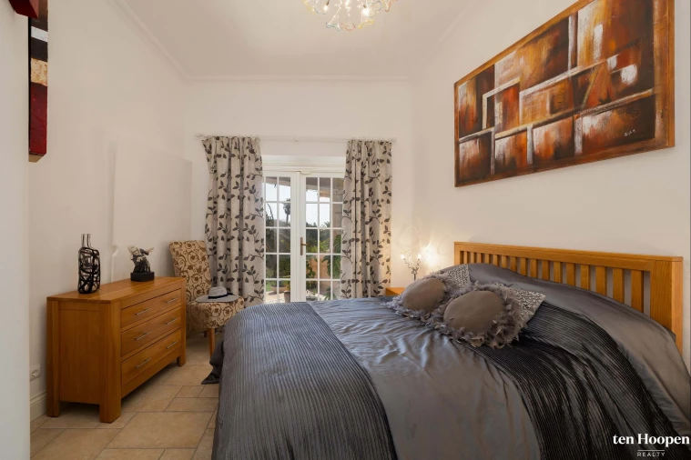 Moradia T6 para Venda em Lagos (São Sebastião e Santa Maria) Foto 16