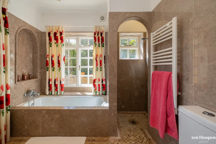 Moradia T6 para Venda em Lagos (São Sebastião e Santa Maria) Foto 21