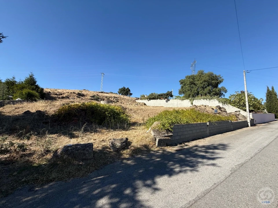 Terreno para Venda em Seixo de Manhoses Foto 8