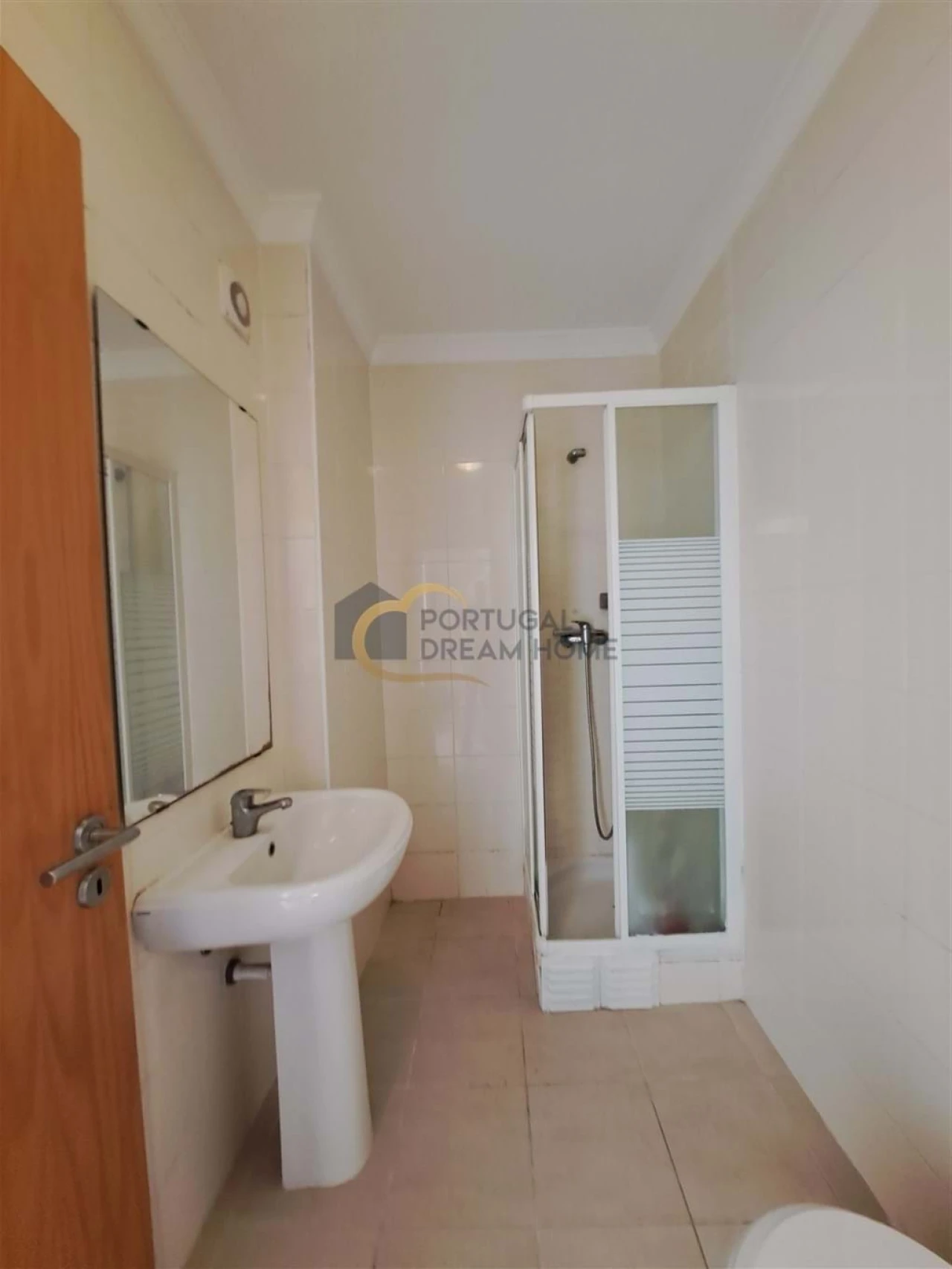 Apartamento T2 para Venda em Guia Foto 27