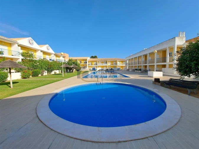 Apartamento T2 para Venda em Guia Foto 2