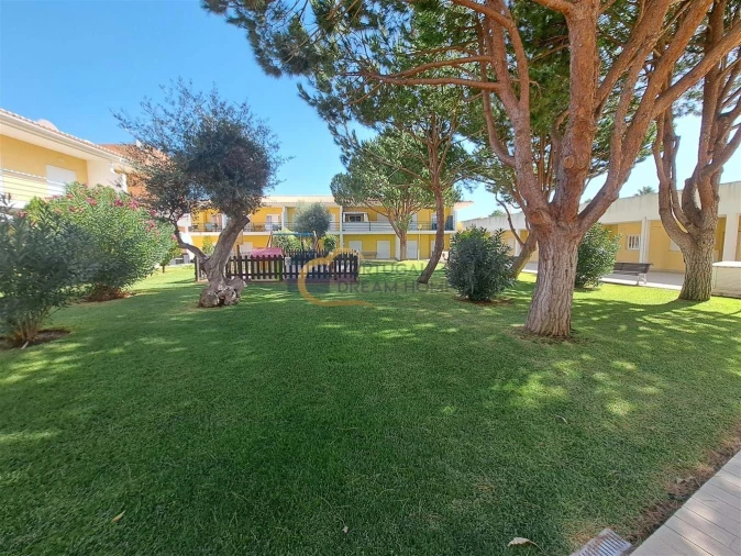 Apartamento T2 para Venda em Guia Foto 28