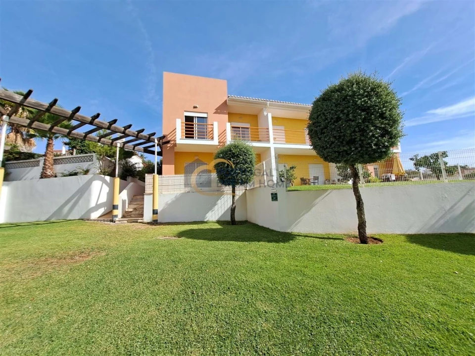 Apartamento T2 para Venda em Guia Foto 37