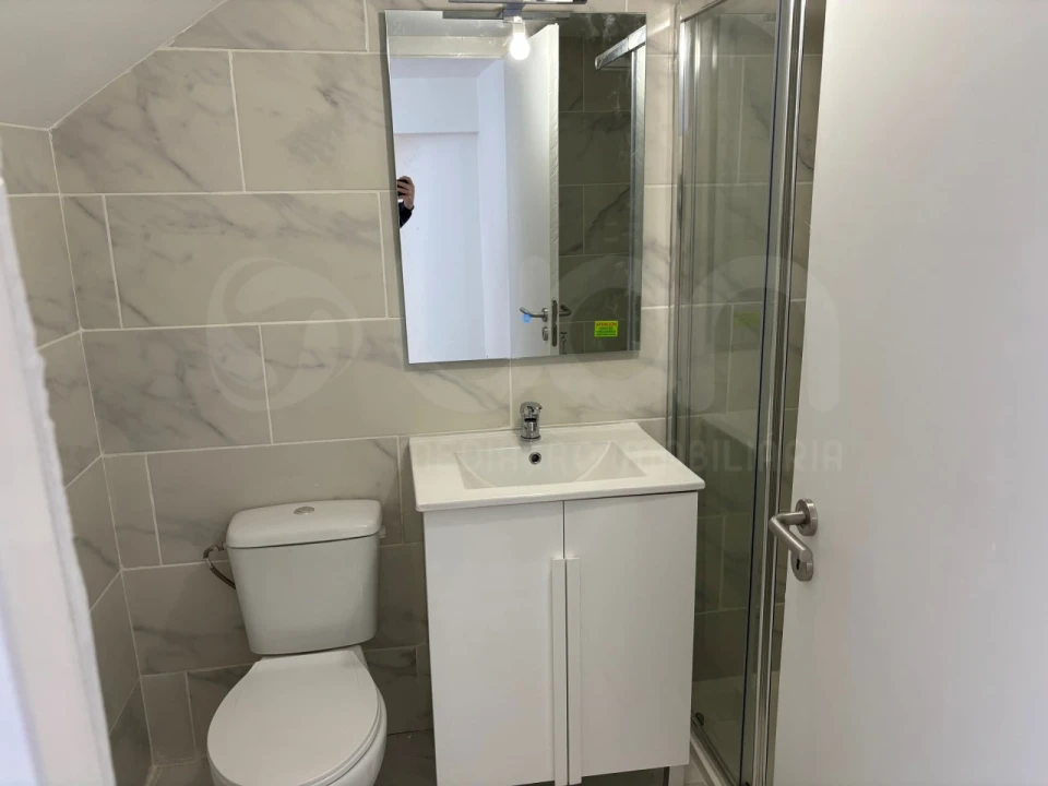 Apartamento T2 para Venda em Laranjeiro e Feijó Foto 11