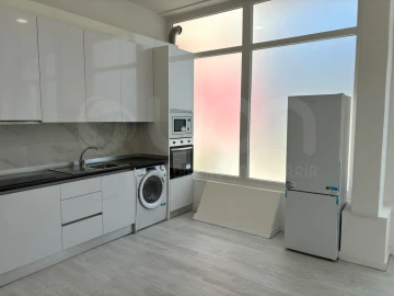 Apartamento T2 para Venda em Laranjeiro e Feijó