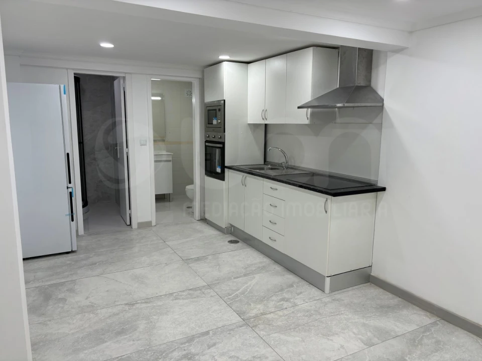 Apartamento T2 para Venda em Corroios Foto 1