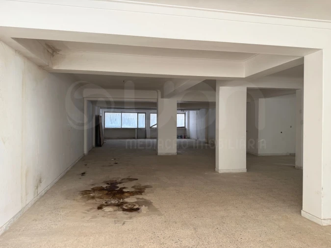 Loja para Venda em Agualva e Mira-Sintra Foto 3