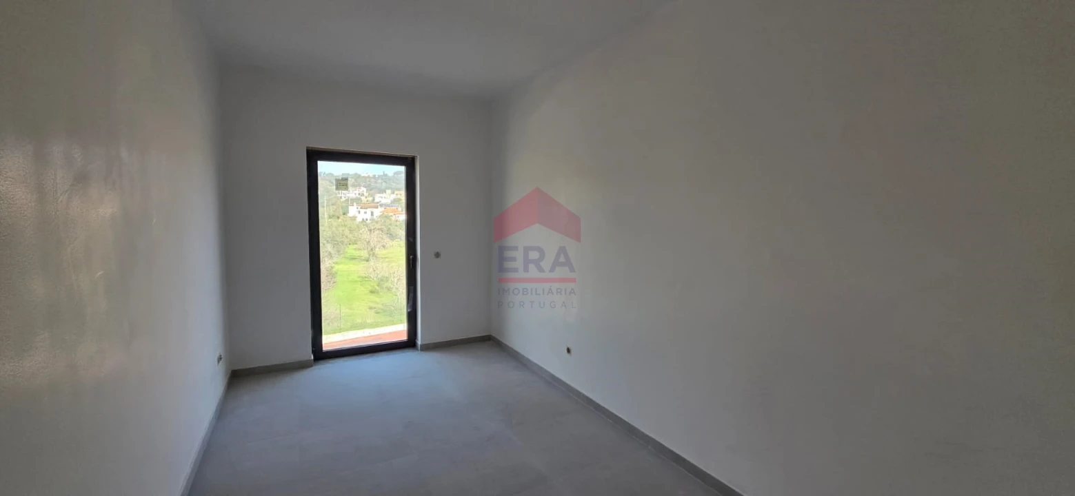 Apartamento T3 para Venda em São Brás de Alportel Foto 3