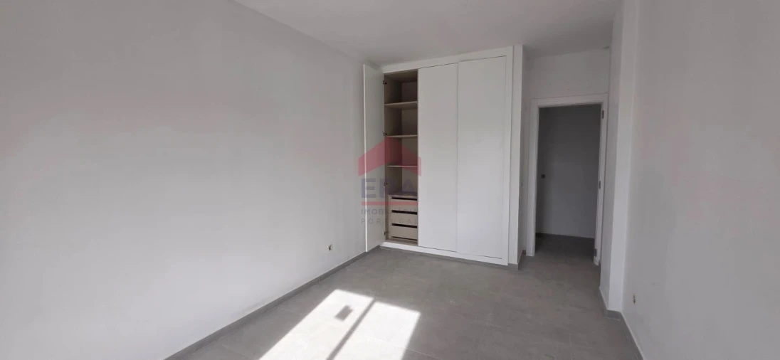 Apartamento T3 para Venda em São Brás de Alportel Foto 4