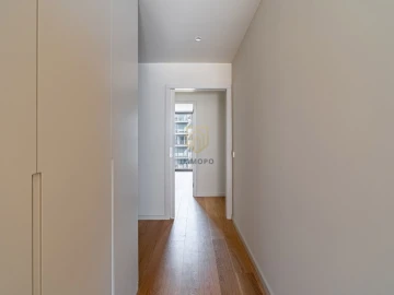 Apartamento T3 para Venda em Santa Marinha e São Pedro da Afurada
