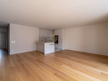 Apartamento T3 para Venda em Santa Marinha e São Pedro da Afurada