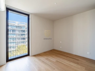 Apartamento T3 para Venda em Santa Marinha e São Pedro da Afurada
