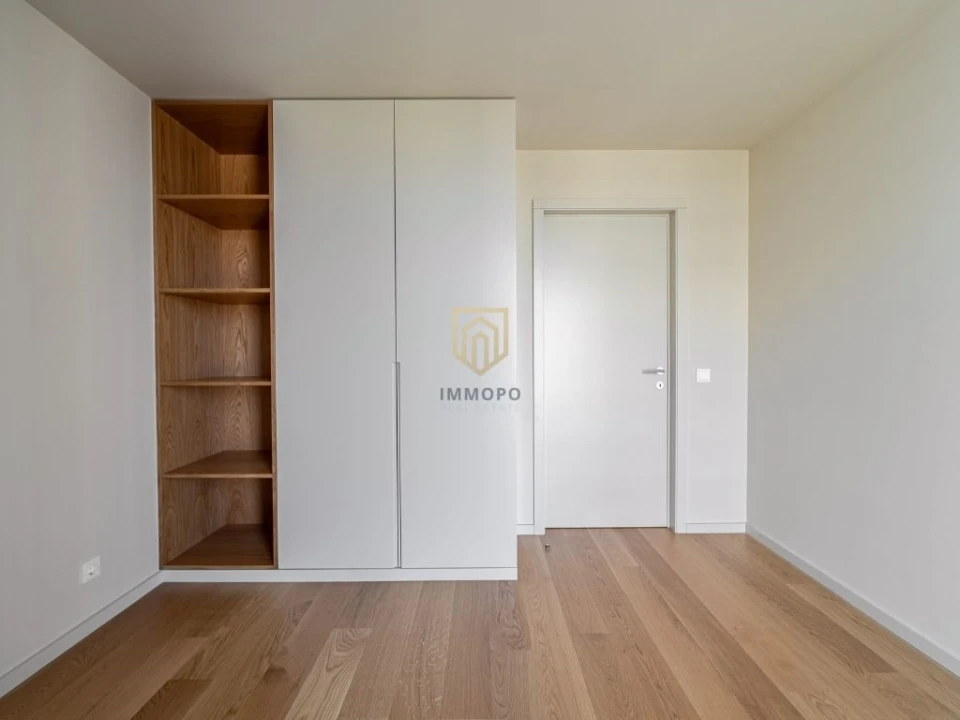 Apartamento T3 para Venda em Santa Marinha e São Pedro da Afurada Foto 8