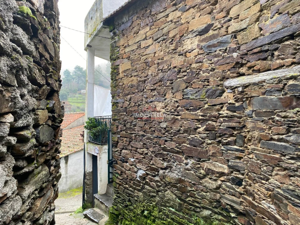 Moradia T3 para Venda em Sandomil Foto 6