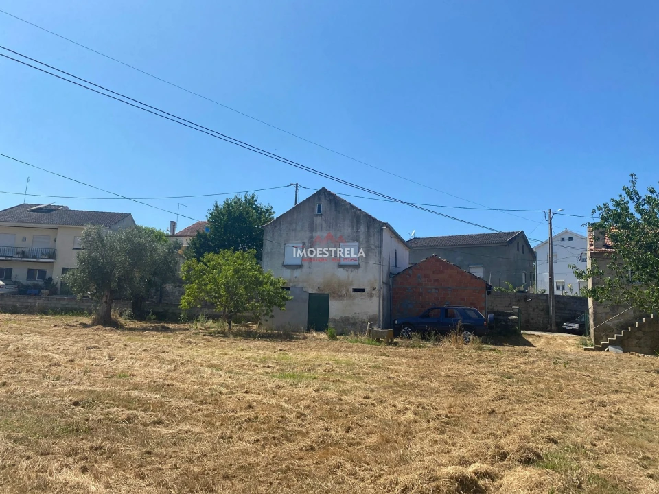 Moradia T4 para Venda em Tourais e Lajes Foto 12