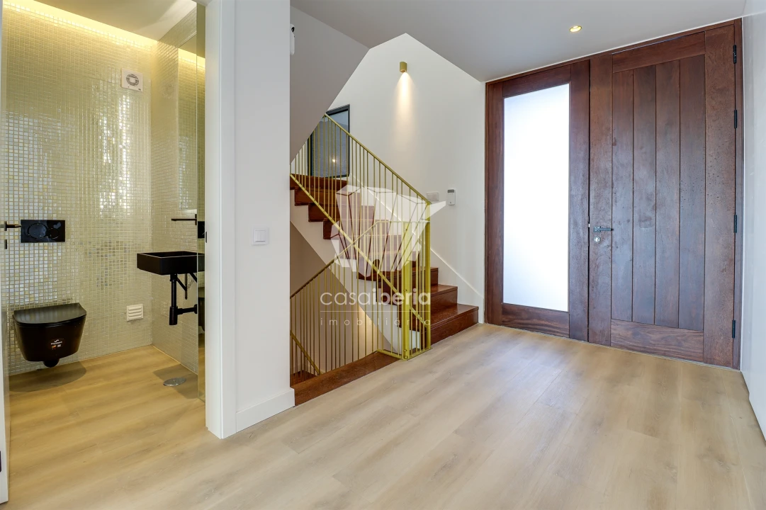 Moradia T4 para Venda em Albufeira e Olhos de Água Foto 8