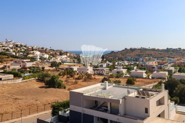 Moradia T4 para Venda em Albufeira e Olhos de Água Foto 46