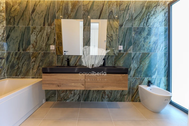 Moradia T4 para Venda em Albufeira e Olhos de Água Foto 20