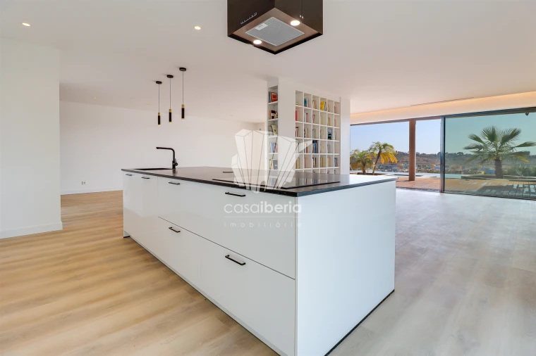 Moradia T4 para Venda em Albufeira e Olhos de Água Foto 16
