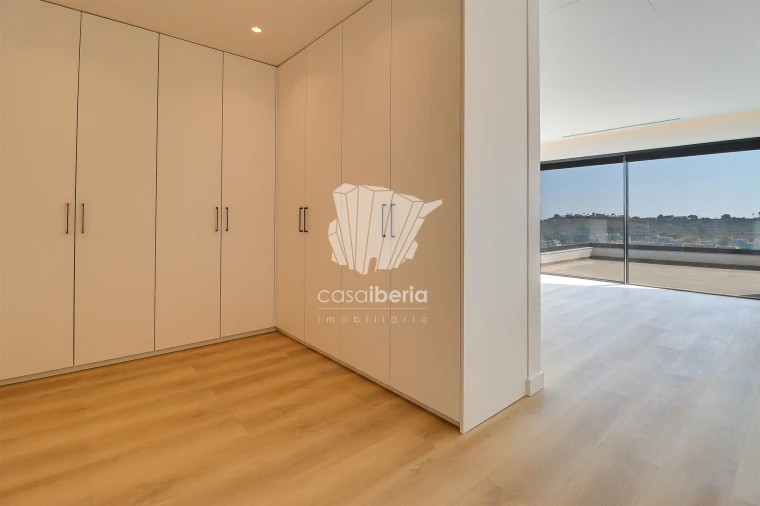 Moradia T4 para Venda em Albufeira e Olhos de Água Foto 32