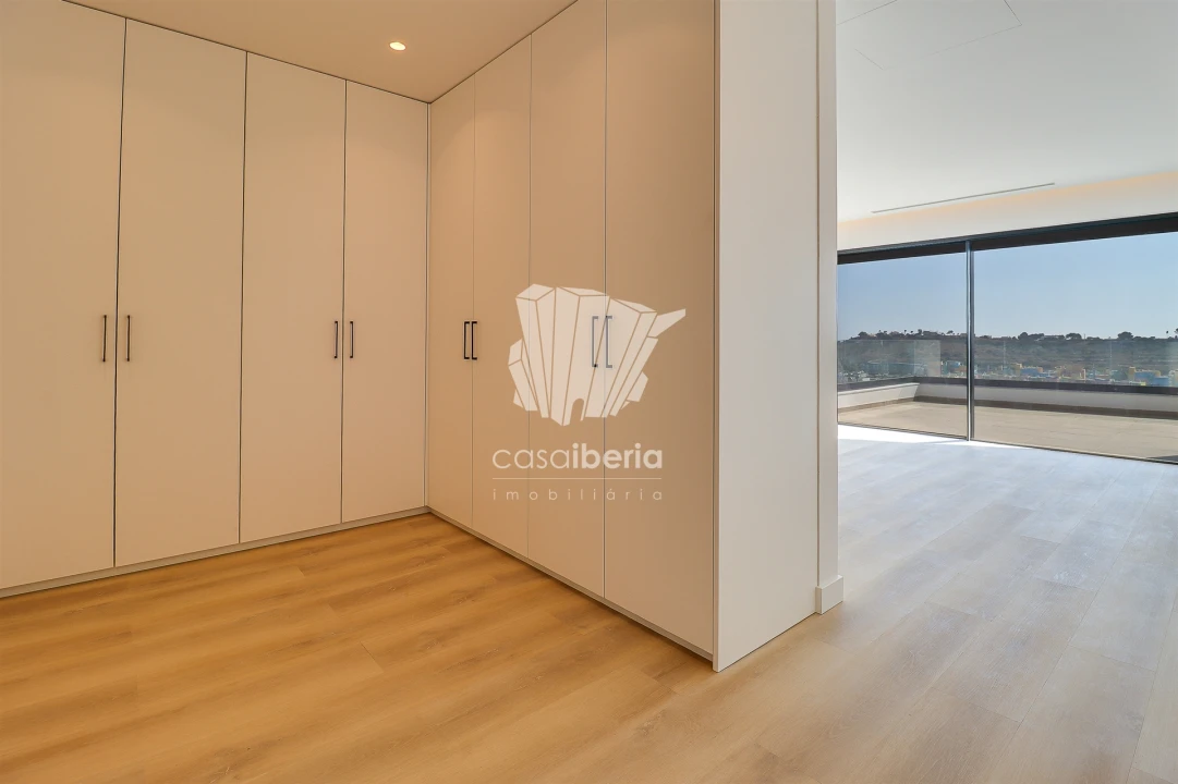 Moradia T4 para Venda em Albufeira e Olhos de Água Foto 32