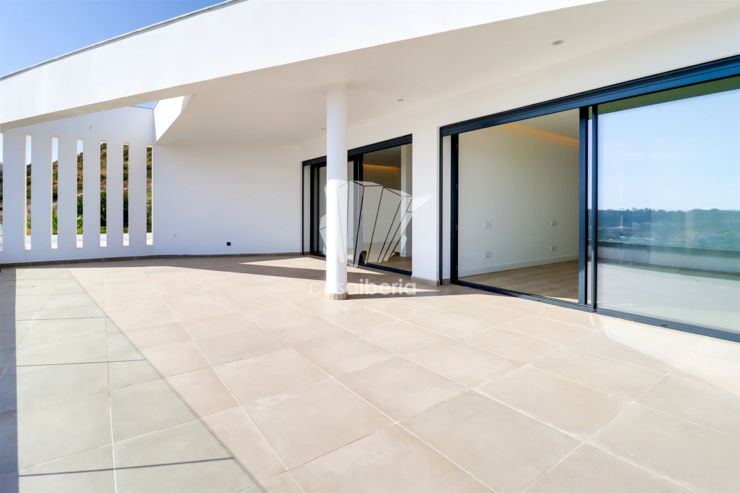 Moradia T4 para Venda em Albufeira e Olhos de Água Foto 35