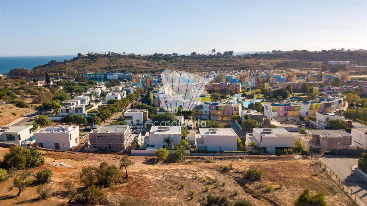 Moradia T4 para Venda em Albufeira e Olhos de Água Foto 58