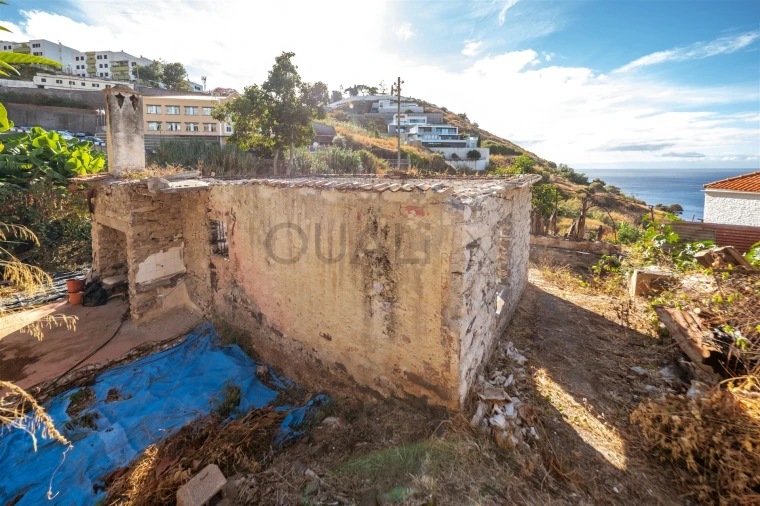 Terreno Misto para Venda em São Gonçalo Foto 2