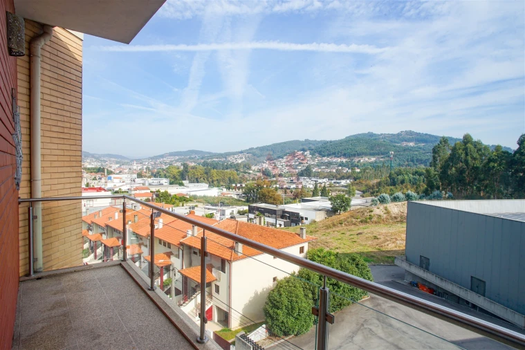 Apartamento T3 para Venda em Caldas de Vizela (São Miguel e São João) Foto 10