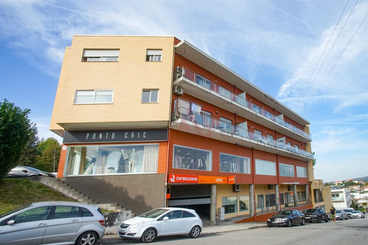 Apartamento T3 para Venda em Caldas de Vizela (São Miguel e São João) Foto 28