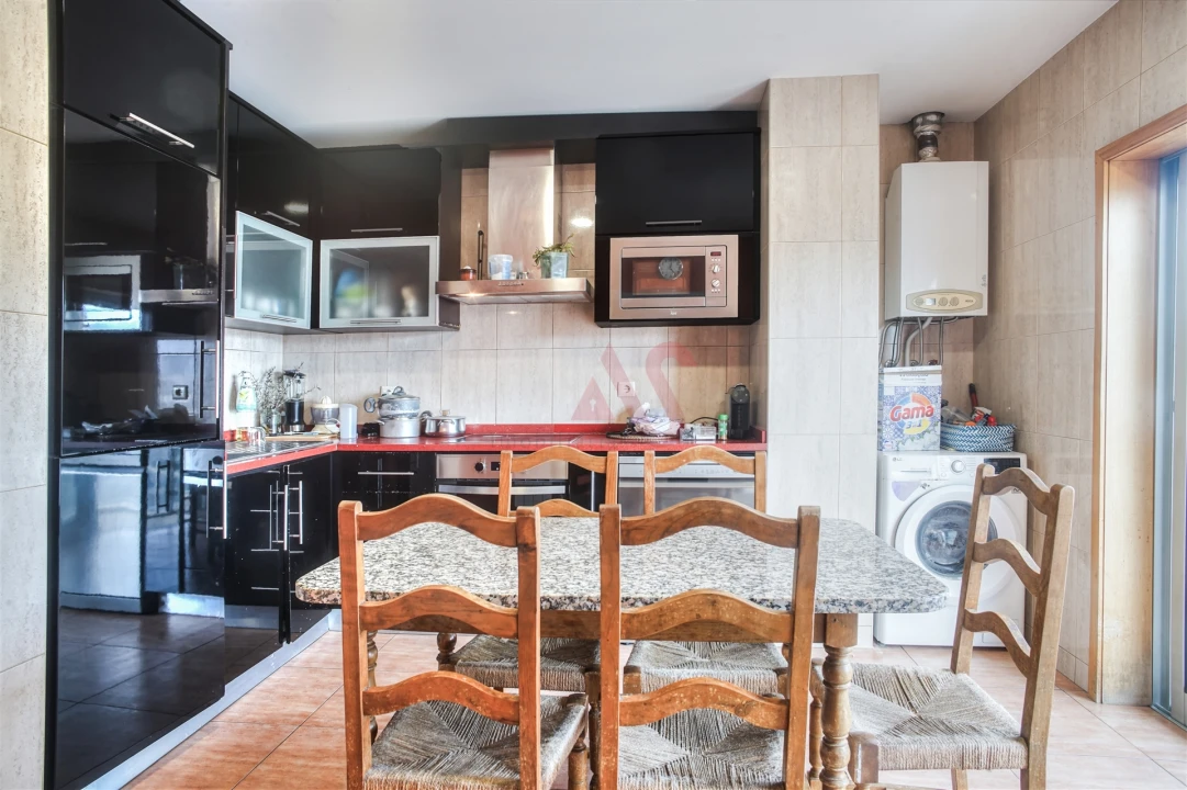 Apartamento T3 para Venda em Caldas de Vizela (São Miguel e São João) Foto 8